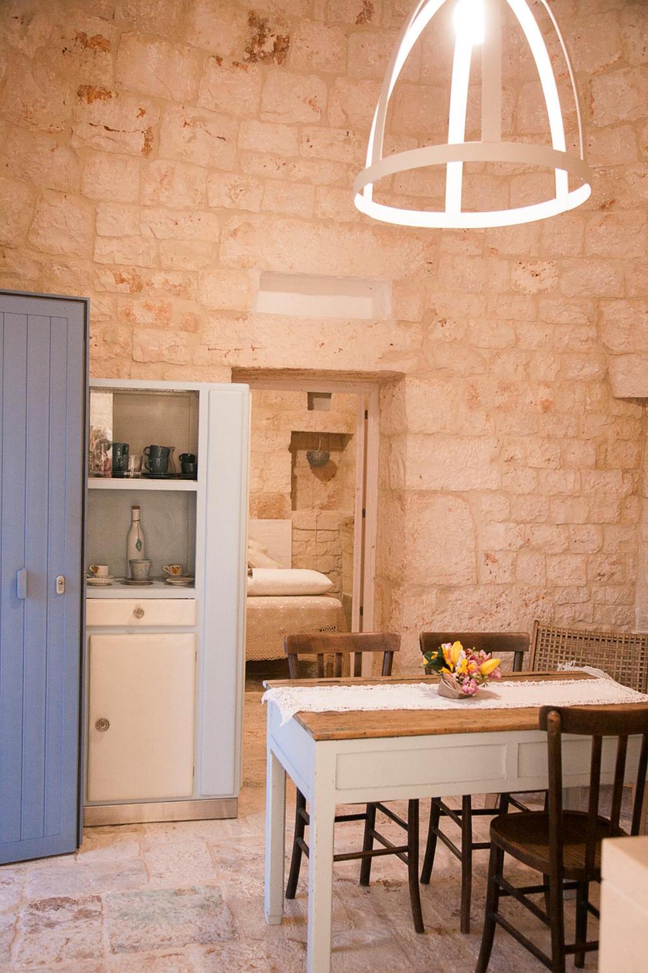 Trulli Alla Controra 孔韦尔萨诺 外观 照片