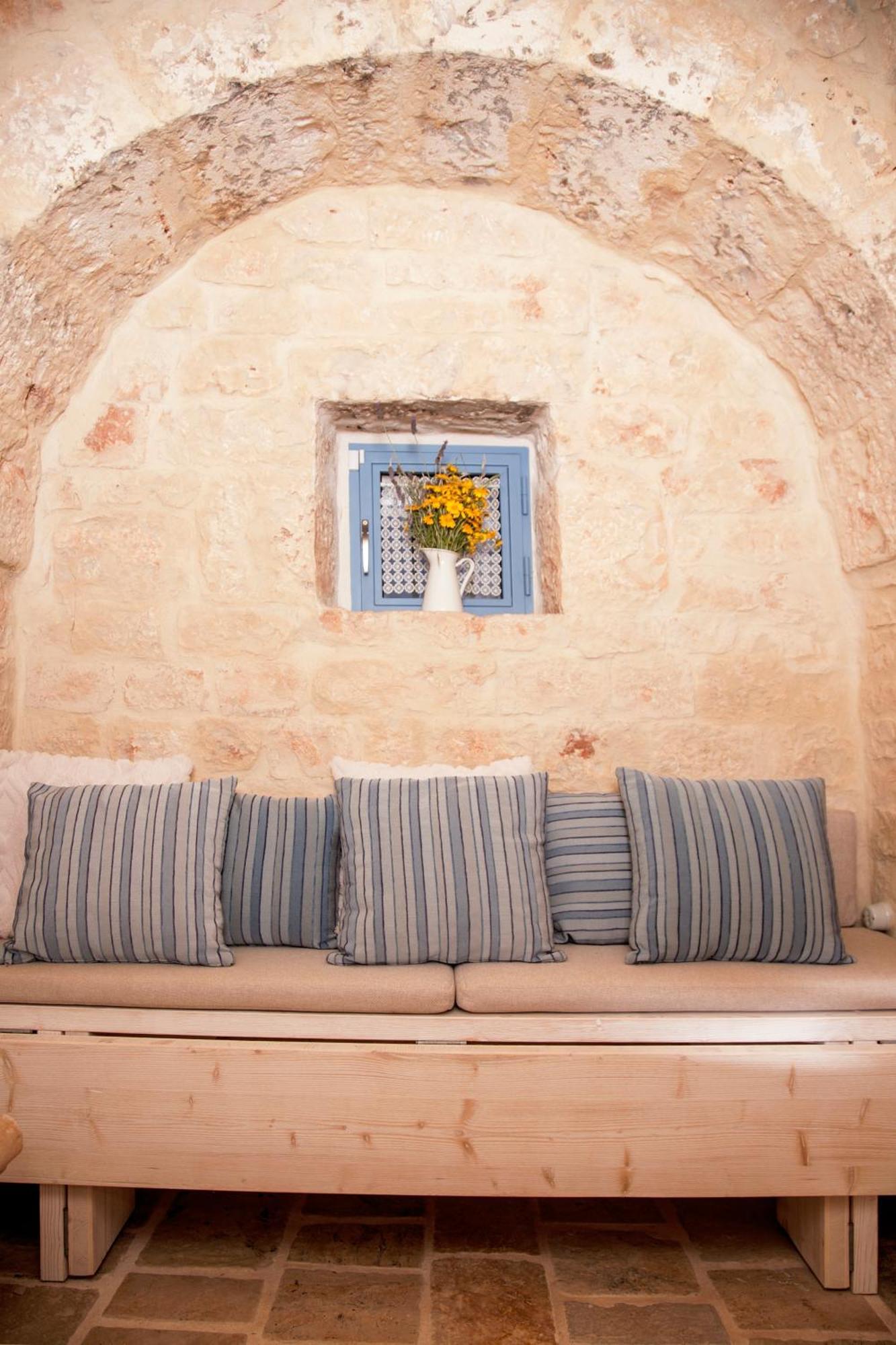 Trulli Alla Controra 孔韦尔萨诺 外观 照片